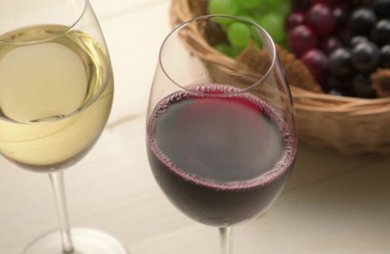Sremski Karlovci čuvaju tradiciju proizvodnje vina koje simbolizuje identitet Fruške Gore generacijama.